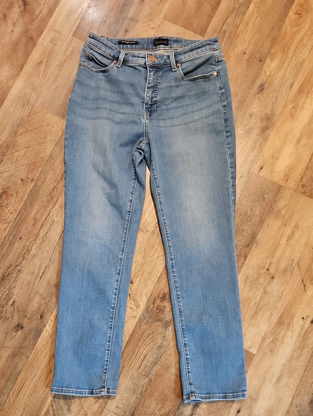 👖Talbots Blue High-Rise Straight Leg Jeans